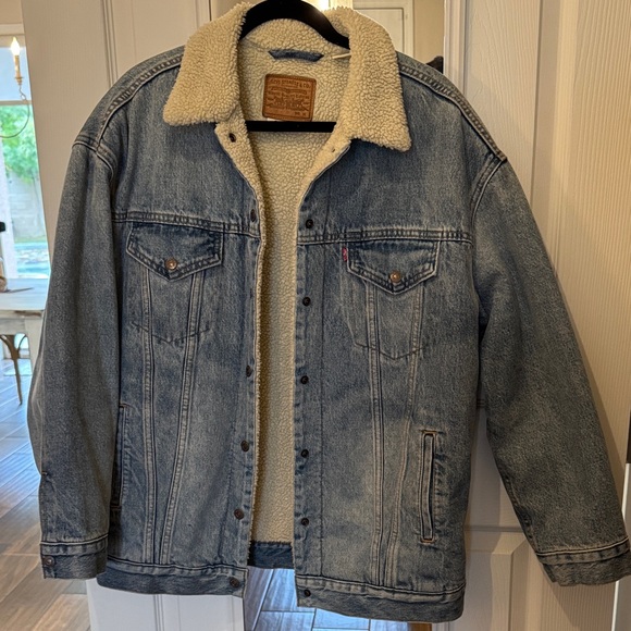 Levi's Other - Levi's Men's Light Blue Denim Jacket with Sherpa Lining